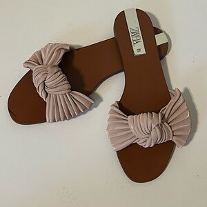 Zara Pale Pink Bow Flat Sandals Size 37
